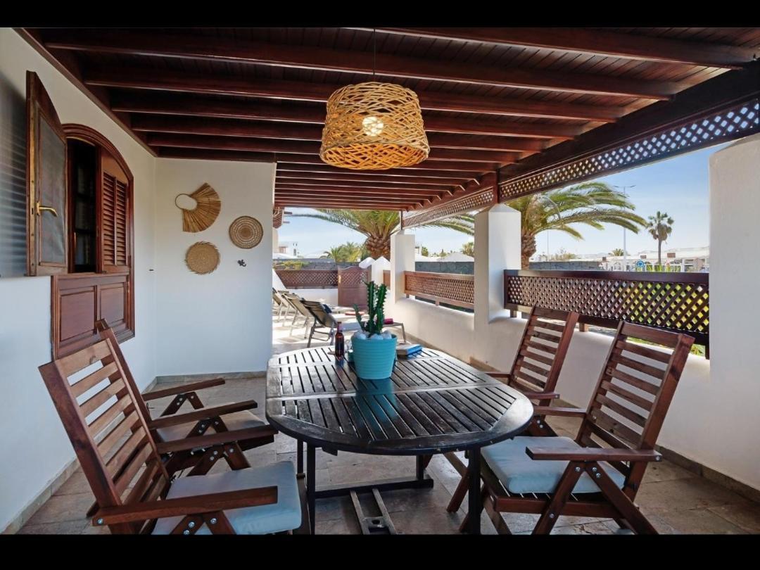 Villa Helen Playa Blanca  Buitenkant foto