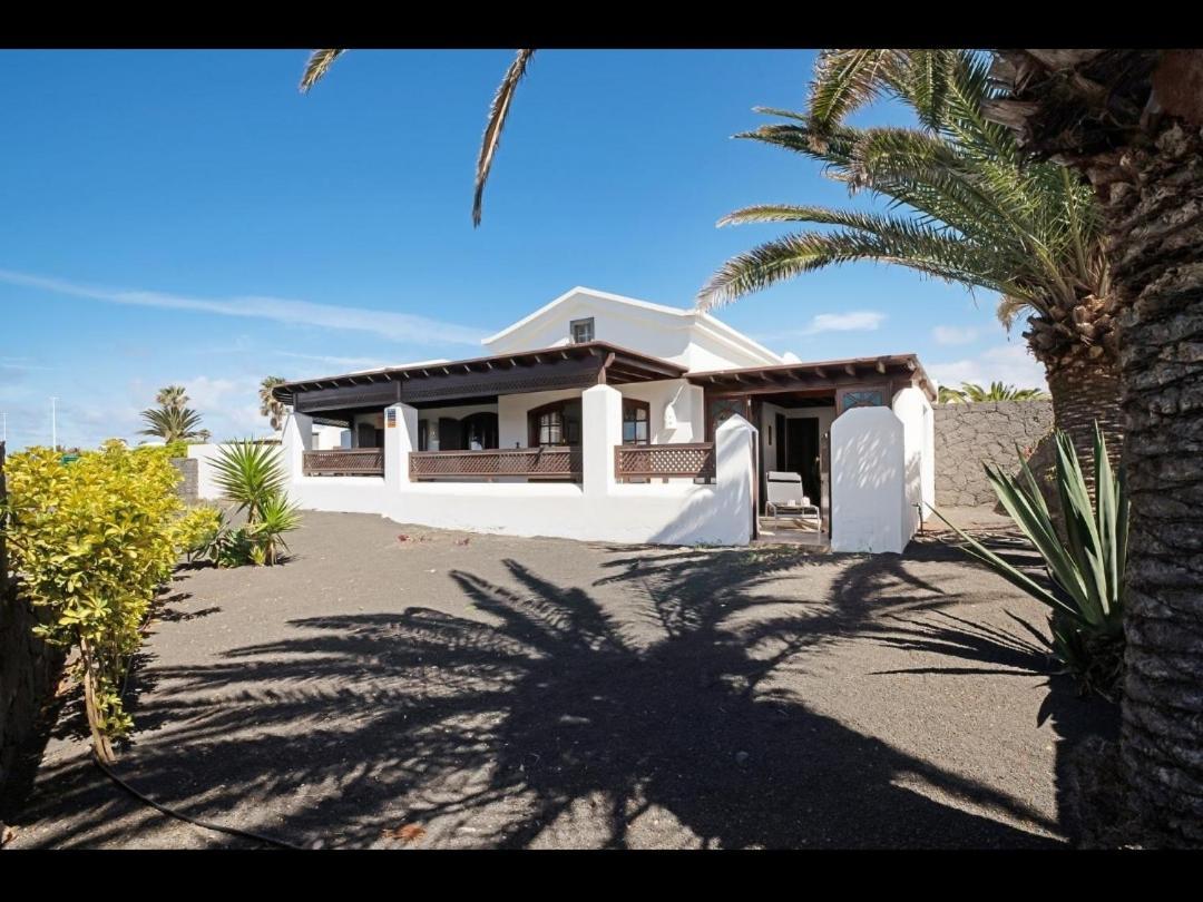 Villa Helen Playa Blanca  Buitenkant foto